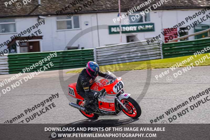 enduro digital images;event digital images;eventdigitalimages;mallory park;mallory park photographs;mallory park trackday;mallory park trackday photographs;no limits trackdays;peter wileman photography;racing digital images;trackday digital images;trackday photos